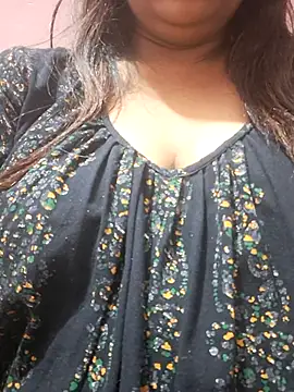 Hot-Anuska online show from 04-10-26, 01:51