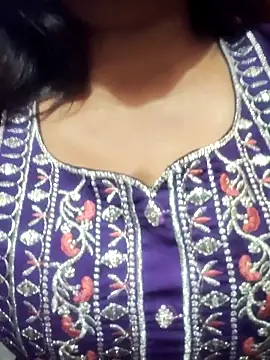 Hot-Anuska online show from 10-20-25, 07:31