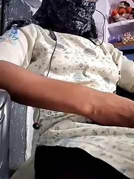 Hot-Anuska online show from 09-13-25, 05:13