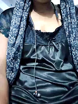 Hot-Anuska online show from 09-15-25, 04:07