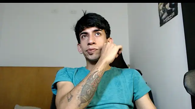 Snapshot of Zack_Kingg chatting on 03-03-26, 03:52 Zack Kingg online show from 03-03-26, 03:52