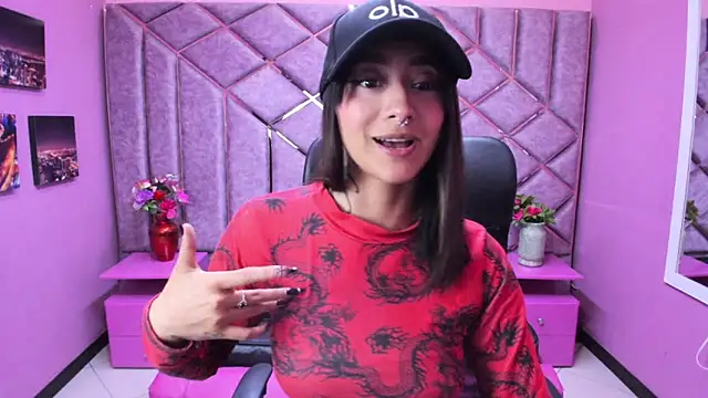 Miaa Thopmson online show from 12-05-25, 05:22