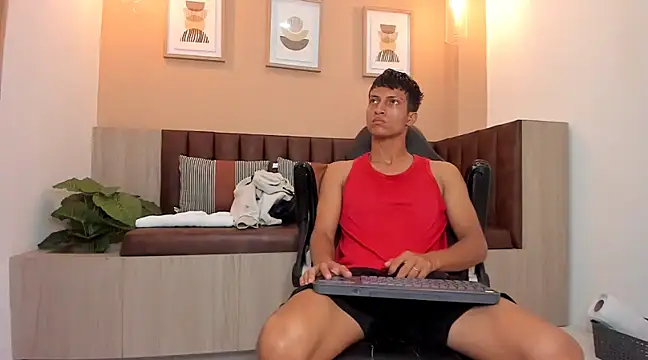 wolf james123 online show from 01-31-25, 11:24