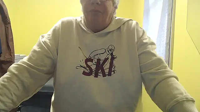 canadiancougar1965 online show from 11-15-25, 05:17