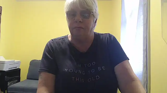 canadiancougar1965 online show from 11-14-25, 03:37