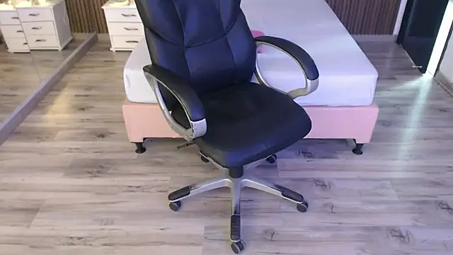 Sam mansson66 online show from 10-17-25, 12:51