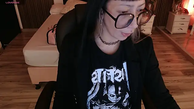 Sam mansson66 online show from 04-11-26, 01:04