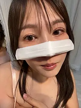 miumiu 0304 online show from 09-19-25, 01:48