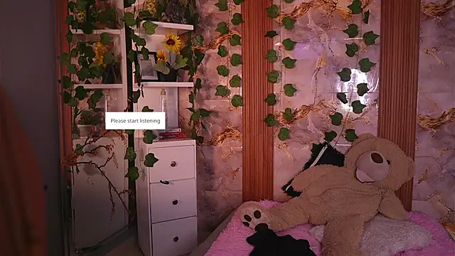 zoey-fox online show from 06-14-26, 05:03