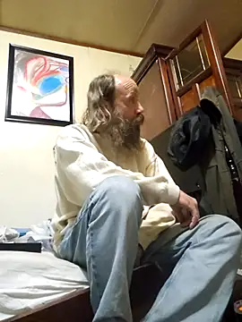 Beyond1978 online show from 12-04-25, 04:11