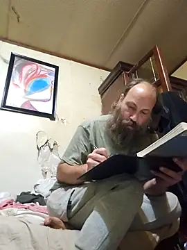 Beyond1978 online show from 10-25-25, 03:38