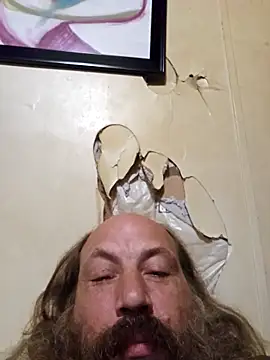Snapshot of Beyond1978 chatting on 10-13-25, 03:30 Beyond1978 online show from 10-13-25, 03:30