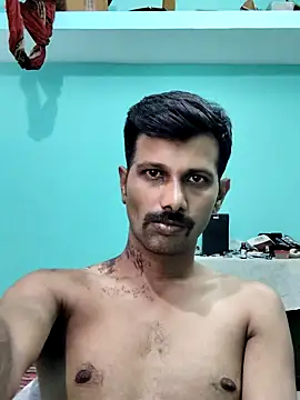 Snapshot of Tamildickxxx chatting on 12-19-24, 07:18 Tamildickxxx online show from 12-19-24, 07:18