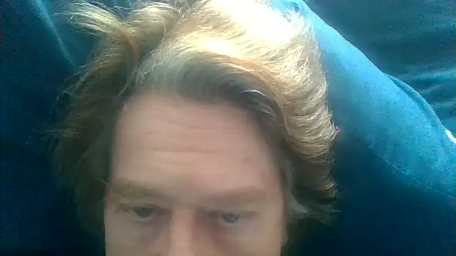 Snapshot of frankie7inch chatting on 07-17-26, 08:39 frankie7inch online show from 07-17-26, 08:39
