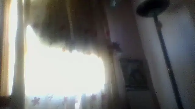 Snapshot of frankie7inch chatting on 06-14-26, 02:29 frankie7inch online show from 06-14-26, 02:29