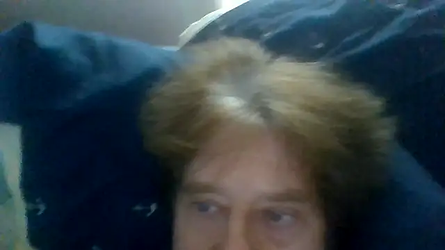 Snapshot of frankie7inch chatting on 06-08-26, 01:33 frankie7inch online show from 06-08-26, 01:33