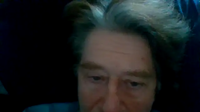 Snapshot of frankie7inch chatting on 07-04-26, 04:44 frankie7inch online show from 07-04-26, 04:44