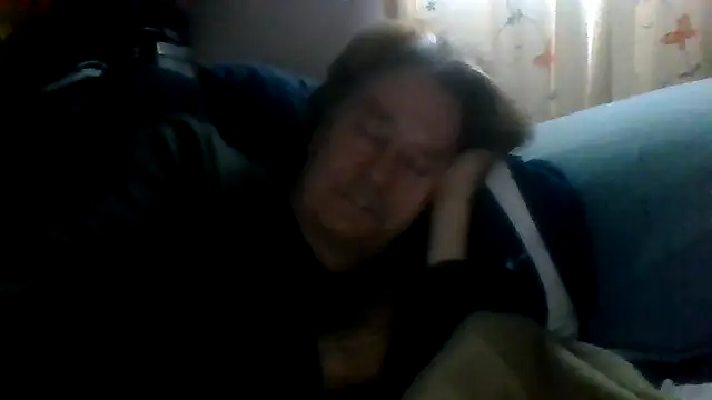 Snapshot of frankie7inch chatting on 06-29-26, 12:17 frankie7inch online show from 06-29-26, 12:17