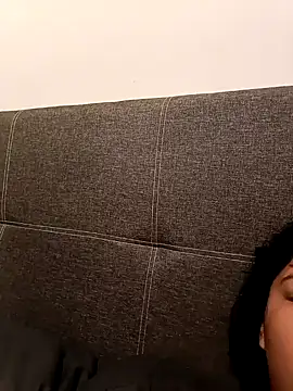 iDogrose21 online show from 12-28-24, 01:06