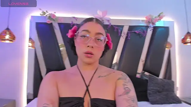 antonelllepiercee online show from 03-11-26, 11:15