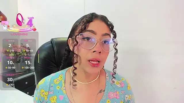 antonelllepiercee online show from 10-09-25, 11:33