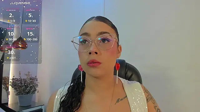 antonelllepiercee online show from 09-20-25, 11:37