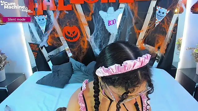 antonelllepiercee online show from 10-22-25, 11:31