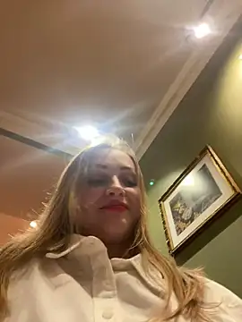 LadyTatiana online show from 12-03-24, 04:11