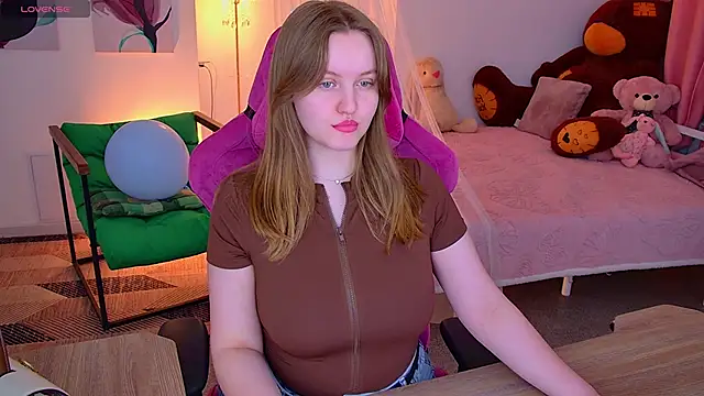 KellyPoter online show from 04-18-26, 10:50