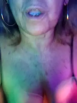 Kasandra Ho online show from 04-17-26, 01:41