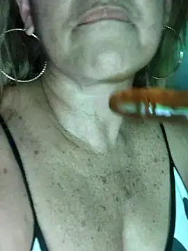 Kasandra Ho online show from 04-04-26, 07:20