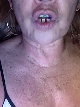 Kasandra Ho online show from 02-19-26, 03:20