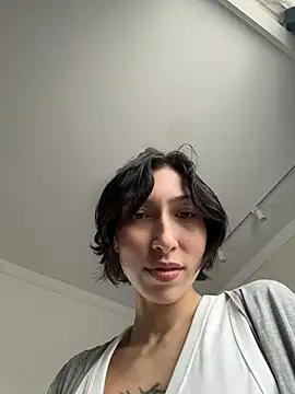 Snapshot of kikidoll chatting on 05-23-26, 03:38 kikidoll online show from 05-23-26, 03:38