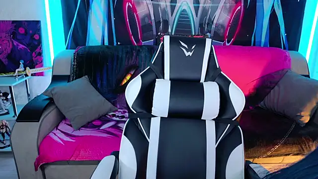 Aurora Natsuki online show from 12-01-25, 11:11