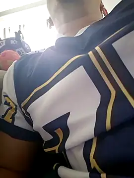 dragon1006 online show from 10-26-25, 08:31