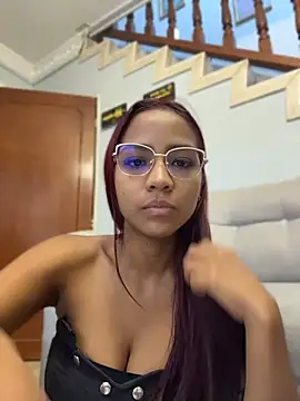 LucyLeah online show from 06-04-26, 03:44
