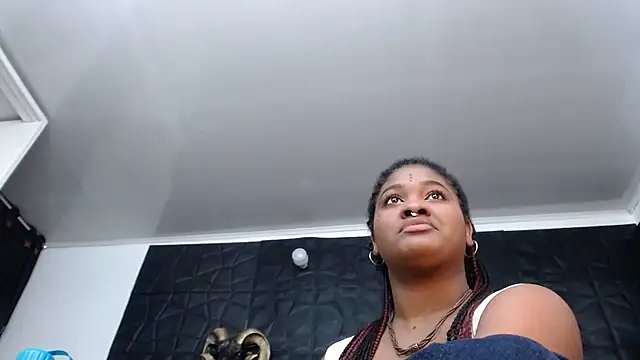 Hanna Fox 69 online show from 12-18-25, 07:02