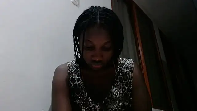 Snapshot of kharoll chatting on 06-25-26, 10:31 kharoll online show from 06-25-26, 10:31