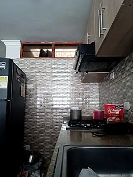 kharoll online show from 04-12-26, 02:42