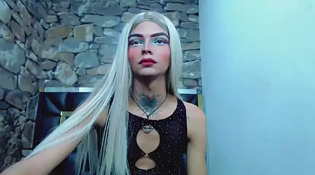 luna gil sex online show from 01-09-25, 08:11