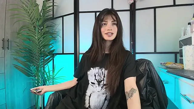 Megga Bluee online show from 05-12-26, 11:44