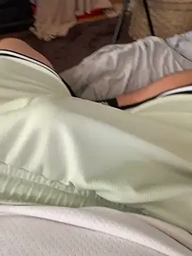 Snapshot of Tim67_12 chatting on 12-18-25, 07:57 Tim67 12 online show from 12-18-25, 07:57