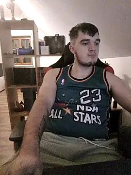 Snapshot of Tim67_12 chatting on 01-09-26, 11:33 Tim67 12 online show from 01-09-26, 11:33