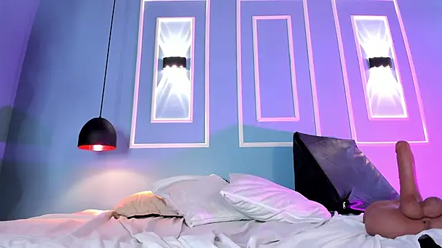 Emily ariaszc  online show from 02-07-25, 06:02