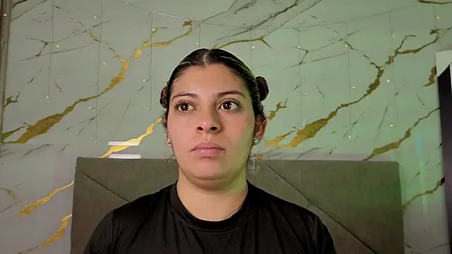 Snapshot of agatha_97_ chatting on 03-01-26, 02:44 agatha 97 online show from 03-01-26, 02:44