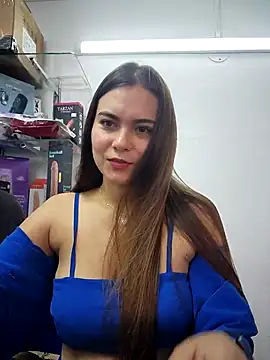 Snapshot of rapunzel069 chatting on 03-15-25, 04:32 rapunzel069 online show from 03-15-25, 04:32