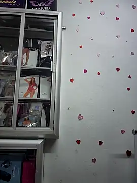 rapunzel069 online show from 12-22-25, 03:01