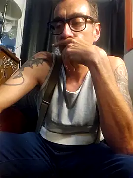 Pumpndeep online show from 04-01-26, 02:13