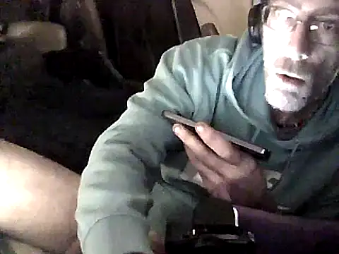 Snapshot of Indianaken chatting on 02-04-25, 01:59 Indianaken online show from 02-04-25, 01:59