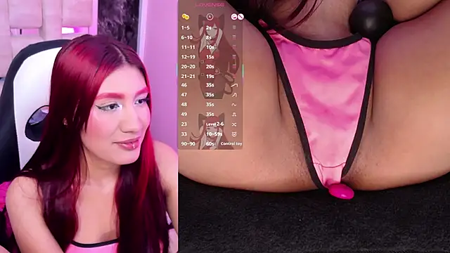 Snapshot of MiaVoss chatting on 09-16-25, 08:43 MiaVoss online show from 09-16-25, 08:43